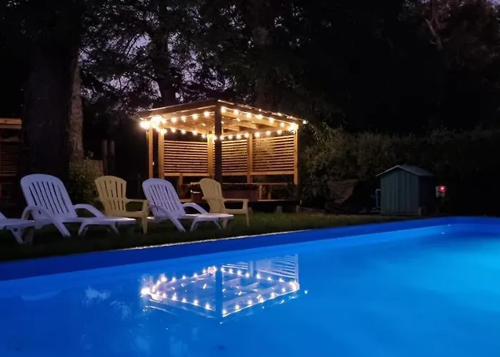 La Casa Del Arbol Villarrica Cabanas-Piscina-Tinajas