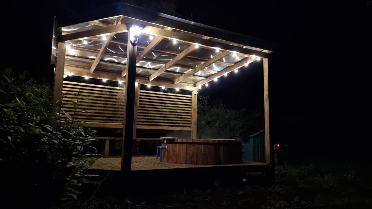 La Casa Del Arbol Cabanas-piscina-tinajas Casa de férias *
