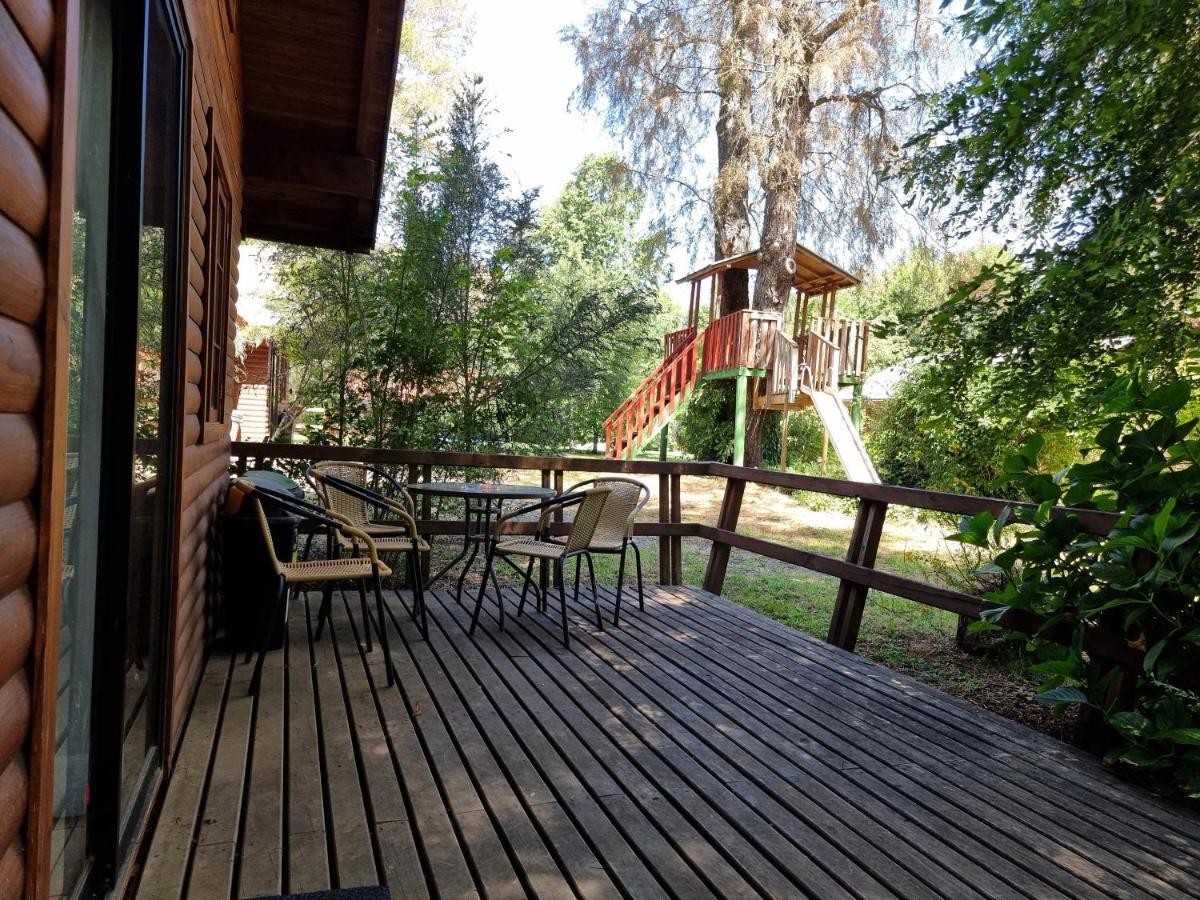 La Casa Del Arbol Cabanas-piscina-tinajas * Villarrica